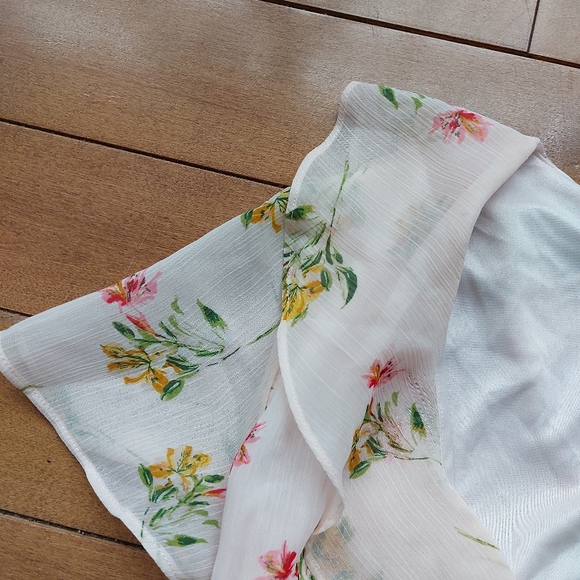 Lush Blousy Ruffle lightweight chiffon wrap dress - Picture 11 of 14